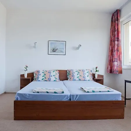 בית הארחה Rose פרימורסקו